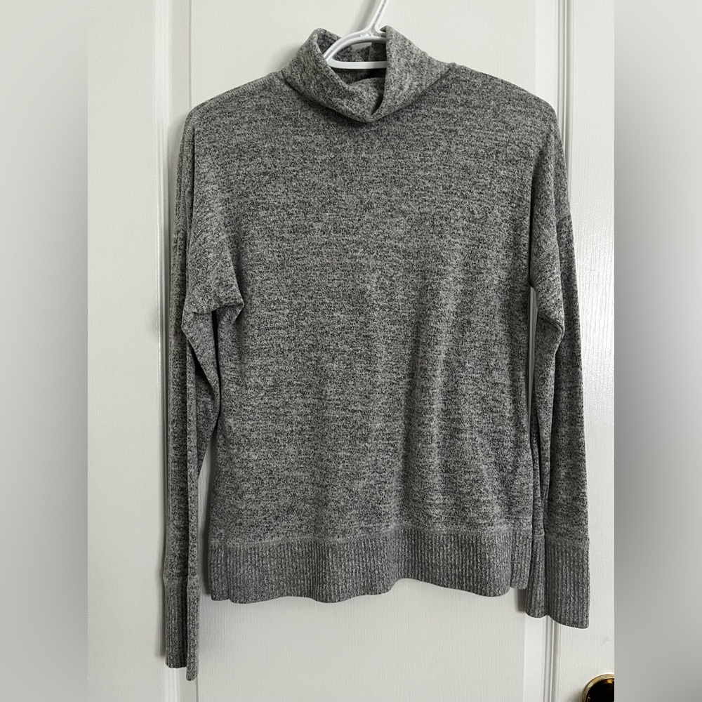 Abercrombie Grey Turtleneck